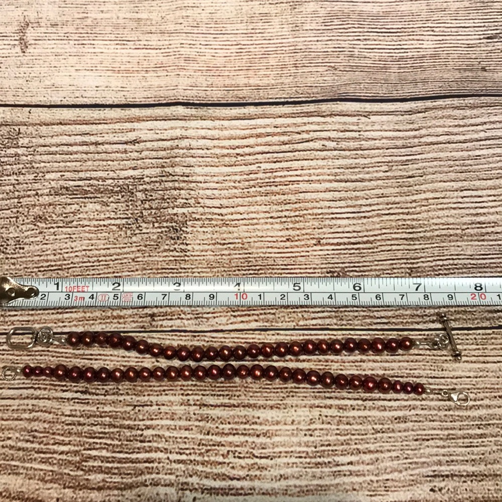 Maroon Pearl Necklace and Bracelet Set! 🐚 - Picture 8 of 8